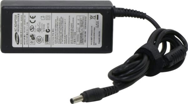 Fonte de Alimentação para Notebook Samsung AD-6019 19V 3.16A Bivolt 50-60Hz